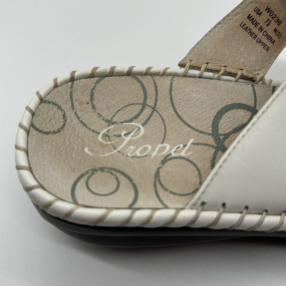 Propet White Slip On Sandals Size 7.5 MCS5645K - Picture 6 of 7